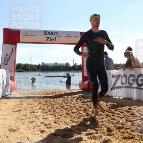 07.09.2025 - 19. Norderstedt Triathlon Luisa Fischer http://msf.ph/oto/8751169 07.09.2025 15:29:12 Schwimmen 512, 521, 528 meine-sportfotos.de