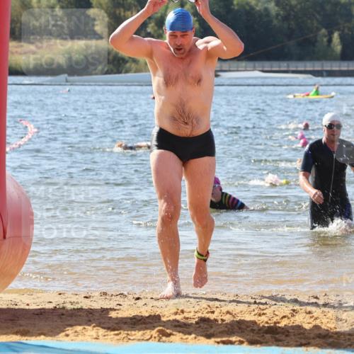 07.09.2025 - 19. Norderstedt Triathlon Luisa Fischer http://msf.ph/oto/8751170 07.09.2025 11:18:39 Schwimmen 148, 253, 278, 822, 826, 1217, 1306 meine-sportfotos.de