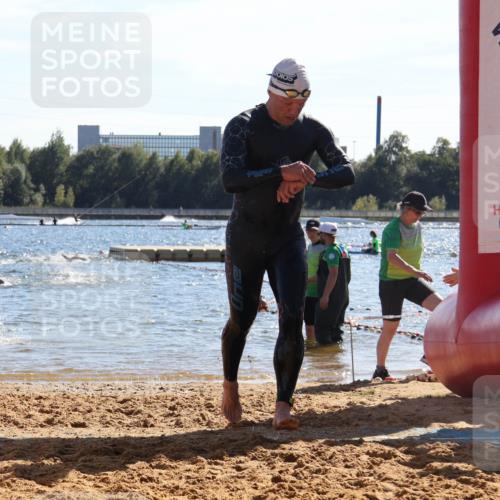 07.09.2025 - 19. Norderstedt Triathlon Luisa Fischer http://msf.ph/oto/8751185 07.09.2025 15:29:18 Schwimmen 528, 535, 540 meine-sportfotos.de