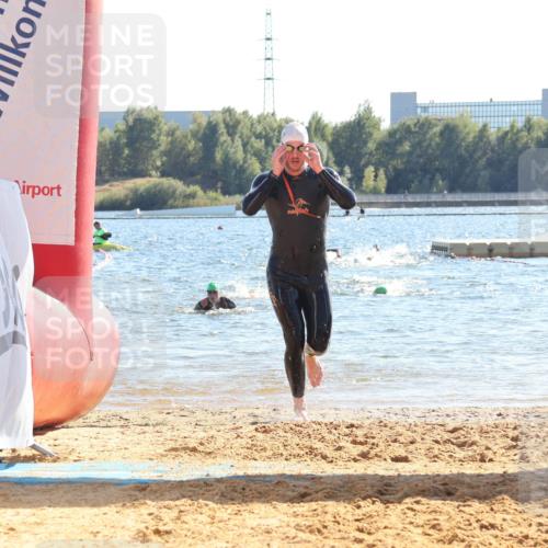 07.09.2025 - 19. Norderstedt Triathlon Luisa Fischer http://msf.ph/oto/8751215 07.09.2025 15:29:22 Schwimmen 528, 535, 540 meine-sportfotos.de