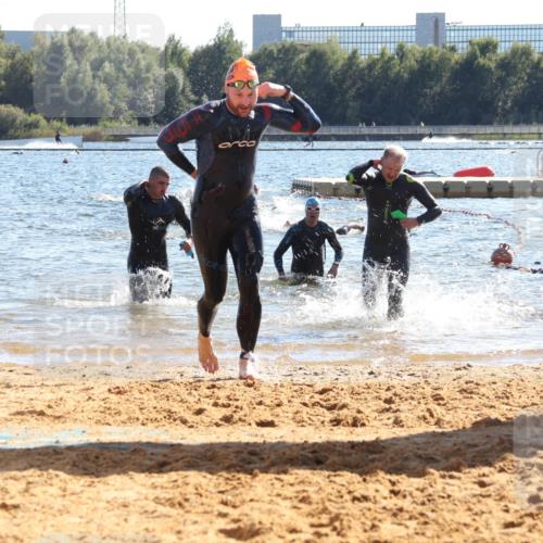 07.09.2025 - 19. Norderstedt Triathlon Luisa Fischer http://msf.ph/oto/8751260 07.09.2025 15:29:38 Schwimmen 492, 496, 515 meine-sportfotos.de