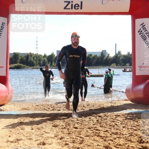 07.09.2025 - 19. Norderstedt Triathlon Luisa Fischer http://msf.ph/oto/8751283 07.09.2025 15:29:40 Schwimmen 492, 496, 497, 515 meine-sportfotos.de