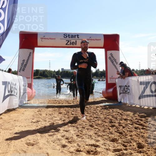 07.09.2025 - 19. Norderstedt Triathlon Luisa Fischer http://msf.ph/oto/8751296 07.09.2025 15:29:41 Schwimmen 492, 496, 497, 515, 520 meine-sportfotos.de