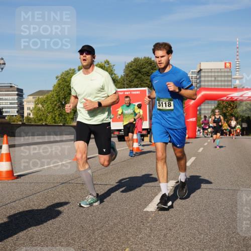 07.09.2025 - BARMER Alsterlauf Yannick Fuchs http://msf.ph/oto/8751309 07.09.2025 09:35:33 Laufen 5118 meine-sportfotos.de
