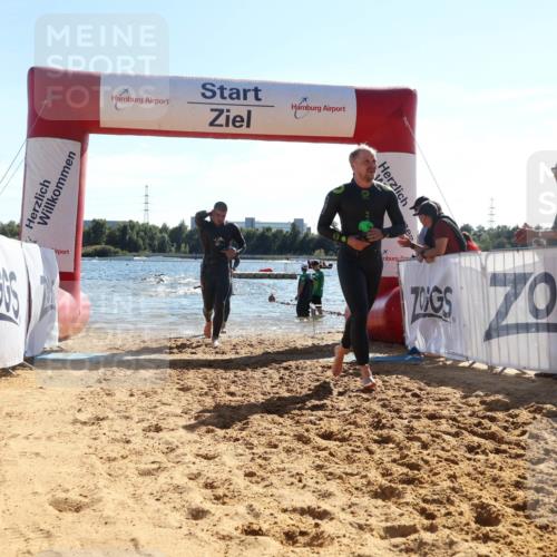 07.09.2025 - 19. Norderstedt Triathlon Luisa Fischer http://msf.ph/oto/8751325 07.09.2025 15:29:44 Schwimmen 492, 496, 497, 515, 520 meine-sportfotos.de