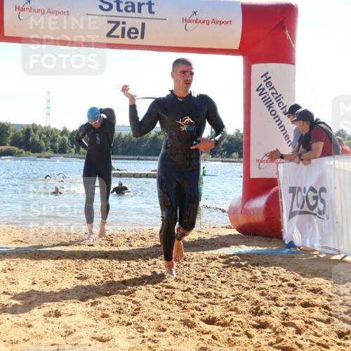 07.09.2025 - 19. Norderstedt Triathlon Luisa Fischer http://msf.ph/oto/8751337 07.09.2025 15:29:46 Schwimmen 492, 496, 497, 515, 520 meine-sportfotos.de