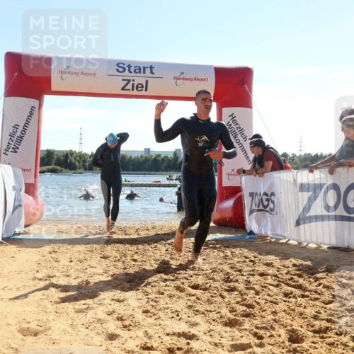 07.09.2025 - 19. Norderstedt Triathlon Luisa Fischer http://msf.ph/oto/8751341 07.09.2025 15:29:46 Schwimmen 492, 496, 497, 515, 520 meine-sportfotos.de
