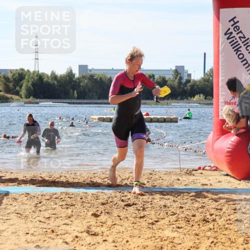 07.09.2025 - 19. Norderstedt Triathlon Luisa Fischer http://msf.ph/oto/8751346 07.09.2025 11:18:59 Schwimmen 155, 191, 299 meine-sportfotos.de