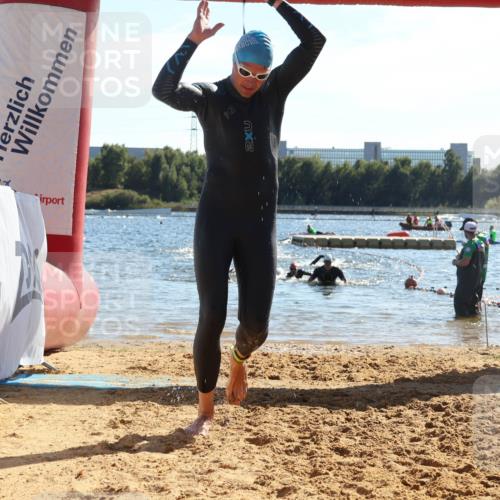 07.09.2025 - 19. Norderstedt Triathlon Luisa Fischer http://msf.ph/oto/8751349 07.09.2025 15:29:47 Schwimmen 492, 496, 497, 515, 520 meine-sportfotos.de