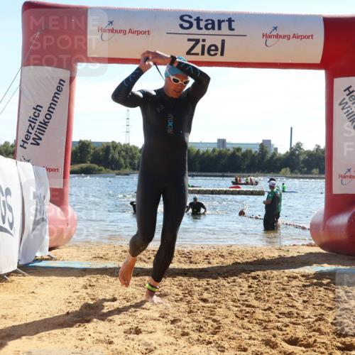 07.09.2025 - 19. Norderstedt Triathlon Luisa Fischer http://msf.ph/oto/8751352 07.09.2025 15:29:48 Schwimmen 492, 496, 497, 515, 520 meine-sportfotos.de