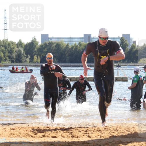 07.09.2025 - 19. Norderstedt Triathlon Luisa Fischer http://msf.ph/oto/8751373 07.09.2025 15:29:57 Schwimmen 493, 494, 497, 520, 546, 547 meine-sportfotos.de