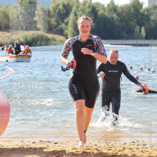 07.09.2025 - 19. Norderstedt Triathlon Luisa Fischer http://msf.ph/oto/8751388 07.09.2025 11:19:04 Schwimmen 155, 184, 1371 meine-sportfotos.de