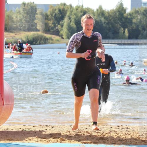 07.09.2025 - 19. Norderstedt Triathlon Luisa Fischer http://msf.ph/oto/8751390 07.09.2025 11:19:04 Schwimmen 155, 184, 1371 meine-sportfotos.de
