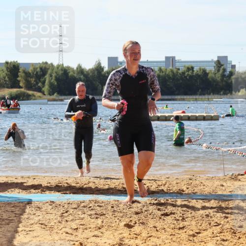 07.09.2025 - 19. Norderstedt Triathlon Luisa Fischer http://msf.ph/oto/8751415 07.09.2025 11:19:06 Schwimmen 155, 184, 1371 meine-sportfotos.de