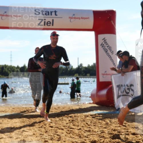 07.09.2025 - 19. Norderstedt Triathlon Luisa Fischer http://msf.ph/oto/8751445 07.09.2025 15:30:04 Schwimmen 493, 494, 502, 525, 544, 546, 547 meine-sportfotos.de