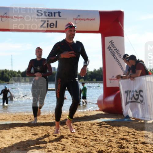 07.09.2025 - 19. Norderstedt Triathlon Luisa Fischer http://msf.ph/oto/8751446 07.09.2025 15:30:04 Schwimmen 493, 494, 502, 525, 544, 546, 547 meine-sportfotos.de