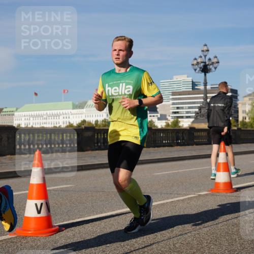 07.09.2025 - BARMER Alsterlauf Yannick Fuchs http://msf.ph/oto/8751471 07.09.2025 09:35:38 Laufen 71111 meine-sportfotos.de