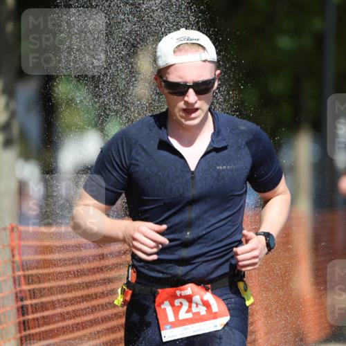 07.09.2025 - 19. Norderstedt Triathlon Michael Strokosch http://msf.ph/oto/8751504 07.09.2025 12:45:11 Laufen 729, 1241, 1343 meine-sportfotos.de