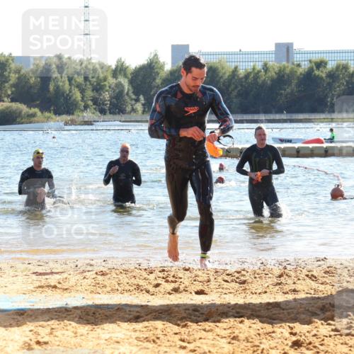 07.09.2025 - 19. Norderstedt Triathlon Luisa Fischer http://msf.ph/oto/8751516 07.09.2025 15:30:14 Schwimmen 490, 494, 502, 525, 544, 546 meine-sportfotos.de