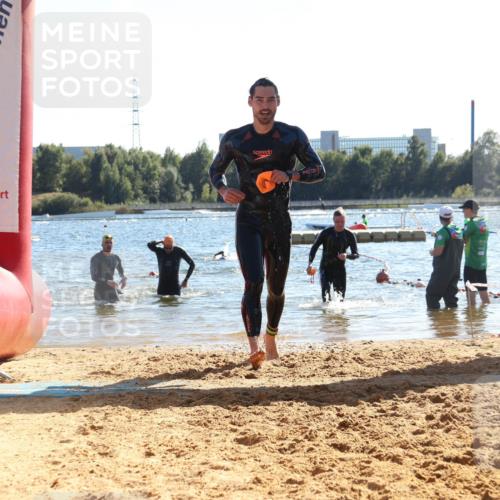 07.09.2025 - 19. Norderstedt Triathlon Luisa Fischer http://msf.ph/oto/8751527 07.09.2025 15:30:15 Schwimmen 490, 494, 502, 524, 525, 544 meine-sportfotos.de