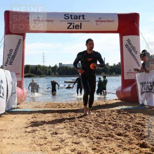 07.09.2025 - 19. Norderstedt Triathlon Luisa Fischer http://msf.ph/oto/8751537 07.09.2025 15:30:16 Schwimmen 482, 490, 502, 524, 525, 544 meine-sportfotos.de