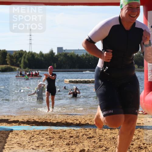 07.09.2025 - 19. Norderstedt Triathlon Luisa Fischer http://msf.ph/oto/8751549 07.09.2025 11:19:32 Schwimmen 201, 815, 1246, 1265, 1368 meine-sportfotos.de