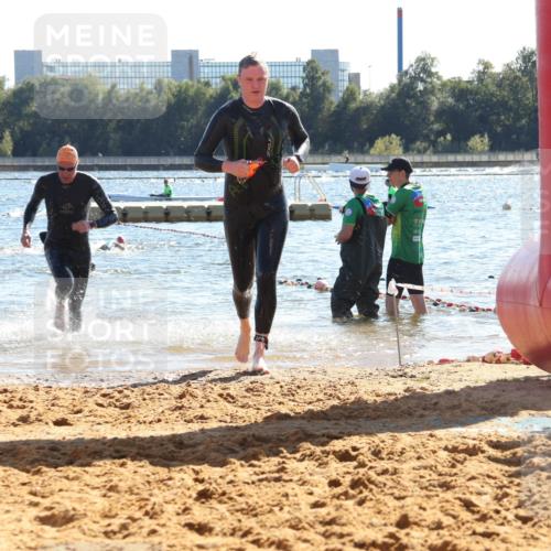 07.09.2025 - 19. Norderstedt Triathlon Luisa Fischer http://msf.ph/oto/8751561 07.09.2025 15:30:19 Schwimmen 482, 490, 519, 524, 544 meine-sportfotos.de