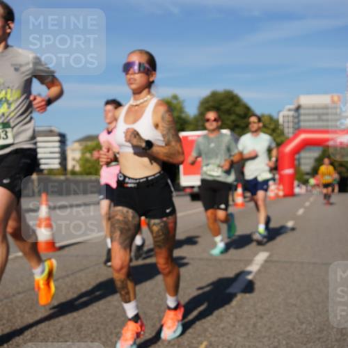 07.09.2025 - BARMER Alsterlauf Yannick Fuchs http://msf.ph/oto/8751571 07.09.2025 09:35:41 Laufen 4303 meine-sportfotos.de