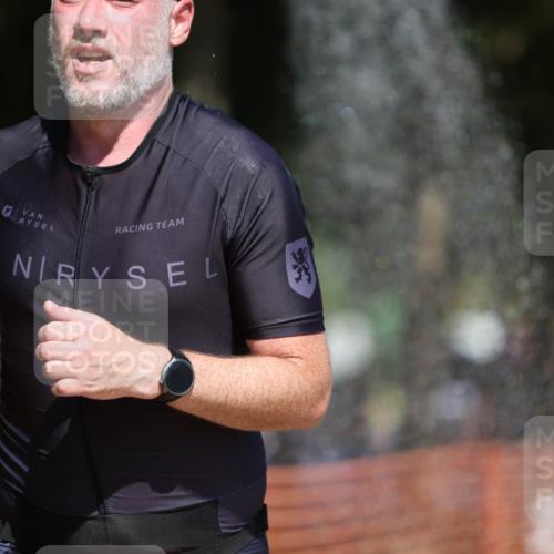 07.09.2025 - 19. Norderstedt Triathlon Michael Strokosch http://msf.ph/oto/8751609 07.09.2025 12:45:16 Laufen 729, 1272, 1343 meine-sportfotos.de