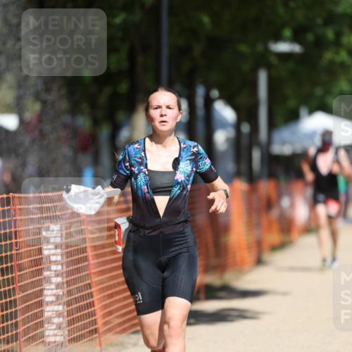 07.09.2025 - 19. Norderstedt Triathlon Michael Strokosch http://msf.ph/oto/8751618 07.09.2025 12:45:17 Laufen 729, 1272, 1343 meine-sportfotos.de