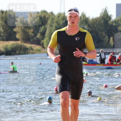 07.09.2025 - 19. Norderstedt Triathlon Luisa Fischer http://msf.ph/oto/8751636 07.09.2025 11:19:43 Schwimmen 279, 803, 815, 1267, 1368 meine-sportfotos.de