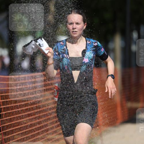 07.09.2025 - 19. Norderstedt Triathlon Michael Strokosch http://msf.ph/oto/8751665 07.09.2025 12:45:18 Laufen 729, 1272, 1343 meine-sportfotos.de