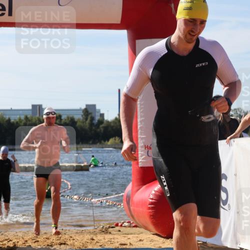 07.09.2025 - 19. Norderstedt Triathlon Luisa Fischer http://msf.ph/oto/8751701 07.09.2025 11:19:58 Schwimmen 136, 286, 763, 849, 861, 1239 meine-sportfotos.de