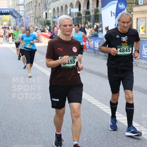 07.09.2025 - BARMER Alsterlauf Strokosch-Dieckow http://msf.ph/oto/8751703 07.09.2025 10:15:08 Ziel 2132, 2698, 2705, 2936, 3243, 3548, 3703, 3885, 3886, 4007, 4024, 4442, 4443, 4756, 4757, 5952, 6047, 6194, 6263, 6266, 6267, 6273, 8482 meine-sportfotos.de