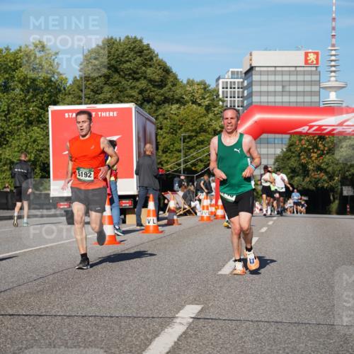 07.09.2025 - BARMER Alsterlauf Yannick Fuchs http://msf.ph/oto/8751726 07.09.2025 09:35:52 Laufen 5192 meine-sportfotos.de