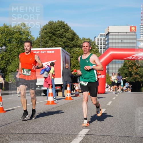 07.09.2025 - BARMER Alsterlauf Yannick Fuchs http://msf.ph/oto/8751734 07.09.2025 09:35:52 Laufen 5192, 140 meine-sportfotos.de