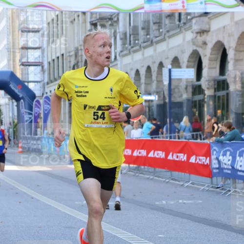 07.09.2025 - BARMER Alsterlauf Strokosch-Dieckow http://msf.ph/oto/8751755 07.09.2025 11:06:45 Ziel  meine-sportfotos.de