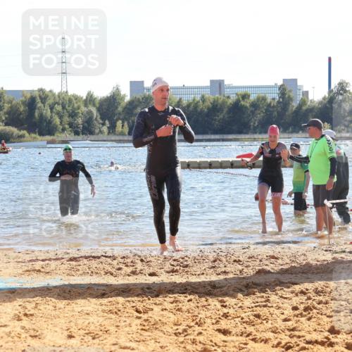 07.09.2025 - 19. Norderstedt Triathlon Luisa Fischer http://msf.ph/oto/8751760 07.09.2025 15:31:13 Schwimmen 542 meine-sportfotos.de