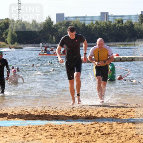 07.09.2025 - 19. Norderstedt Triathlon Luisa Fischer http://msf.ph/oto/8751762 07.09.2025 11:20:04 Schwimmen 136, 286, 763, 795, 846, 849, 861, 1239, 1320 meine-sportfotos.de