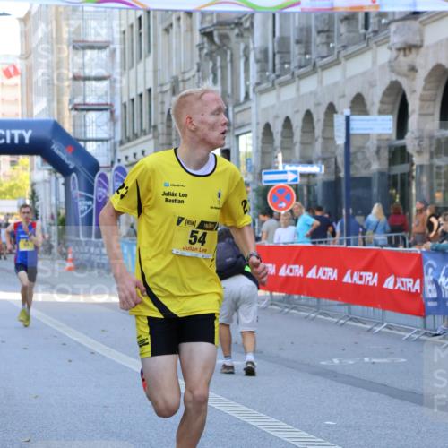 07.09.2025 - BARMER Alsterlauf Strokosch-Dieckow http://msf.ph/oto/8751837 07.09.2025 11:06:45 Ziel  meine-sportfotos.de