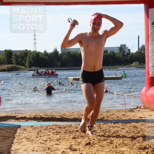 07.09.2025 - 19. Norderstedt Triathlon Luisa Fischer http://msf.ph/oto/8751858 07.09.2025 11:20:15 Schwimmen 149, 795, 846, 1320 meine-sportfotos.de