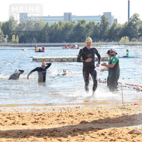 07.09.2025 - 19. Norderstedt Triathlon Luisa Fischer http://msf.ph/oto/8751883 07.09.2025 15:31:54 Schwimmen 532 meine-sportfotos.de