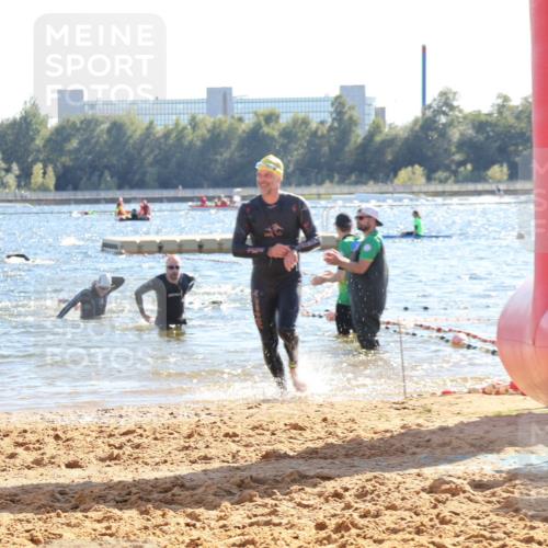 07.09.2025 - 19. Norderstedt Triathlon Luisa Fischer http://msf.ph/oto/8751896 07.09.2025 15:31:55 Schwimmen 532 meine-sportfotos.de