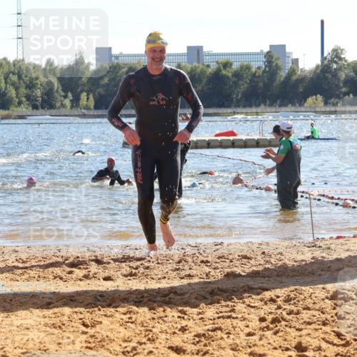 07.09.2025 - 19. Norderstedt Triathlon Luisa Fischer http://msf.ph/oto/8751910 07.09.2025 15:31:57 Schwimmen 532 meine-sportfotos.de