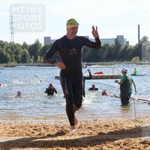 07.09.2025 - 19. Norderstedt Triathlon Luisa Fischer http://msf.ph/oto/8751914 07.09.2025 15:31:58 Schwimmen 485, 532 meine-sportfotos.de