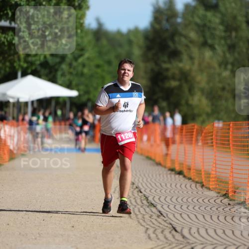 07.09.2025 - 19. Norderstedt Triathlon Michael Strokosch http://msf.ph/oto/8751915 07.09.2025 10:35:12 Laufen 1114, 1126 meine-sportfotos.de