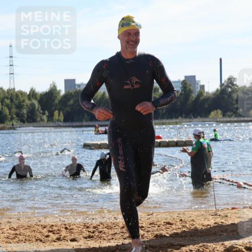 07.09.2025 - 19. Norderstedt Triathlon Luisa Fischer http://msf.ph/oto/8751920 07.09.2025 15:31:58 Schwimmen 485, 532 meine-sportfotos.de