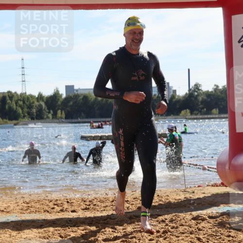 07.09.2025 - 19. Norderstedt Triathlon Luisa Fischer http://msf.ph/oto/8751923 07.09.2025 15:31:59 Schwimmen 485, 532 meine-sportfotos.de