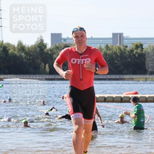07.09.2025 - 19. Norderstedt Triathlon Luisa Fischer http://msf.ph/oto/8751925 07.09.2025 11:20:35 Schwimmen 731, 775, 845, 1372 meine-sportfotos.de
