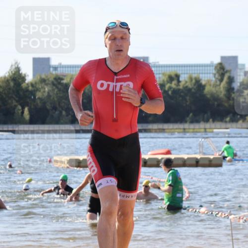 07.09.2025 - 19. Norderstedt Triathlon Luisa Fischer http://msf.ph/oto/8751932 07.09.2025 11:20:36 Schwimmen 731, 775, 845, 1372 meine-sportfotos.de